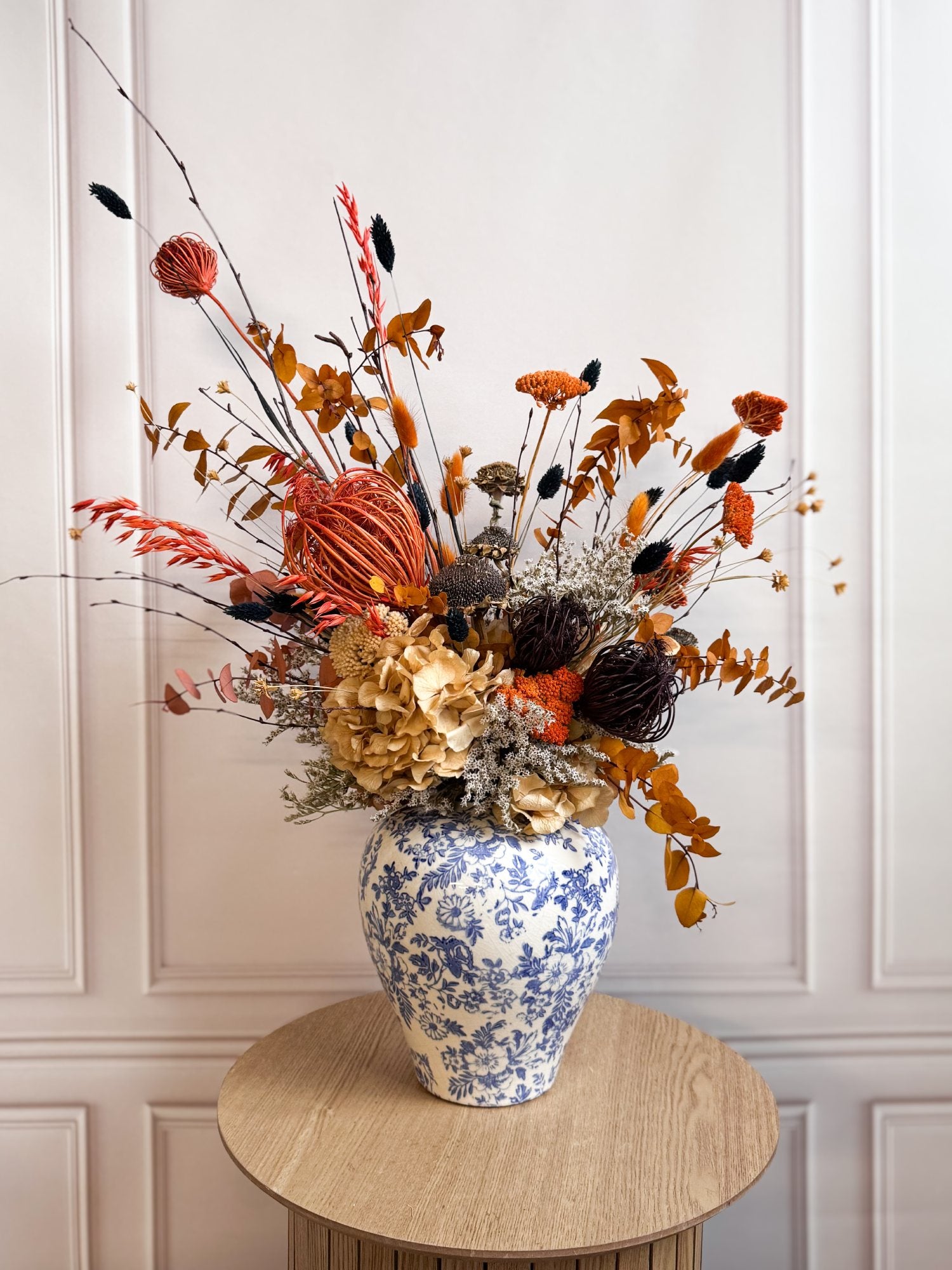 Теракотова повітряна композиція у вазі