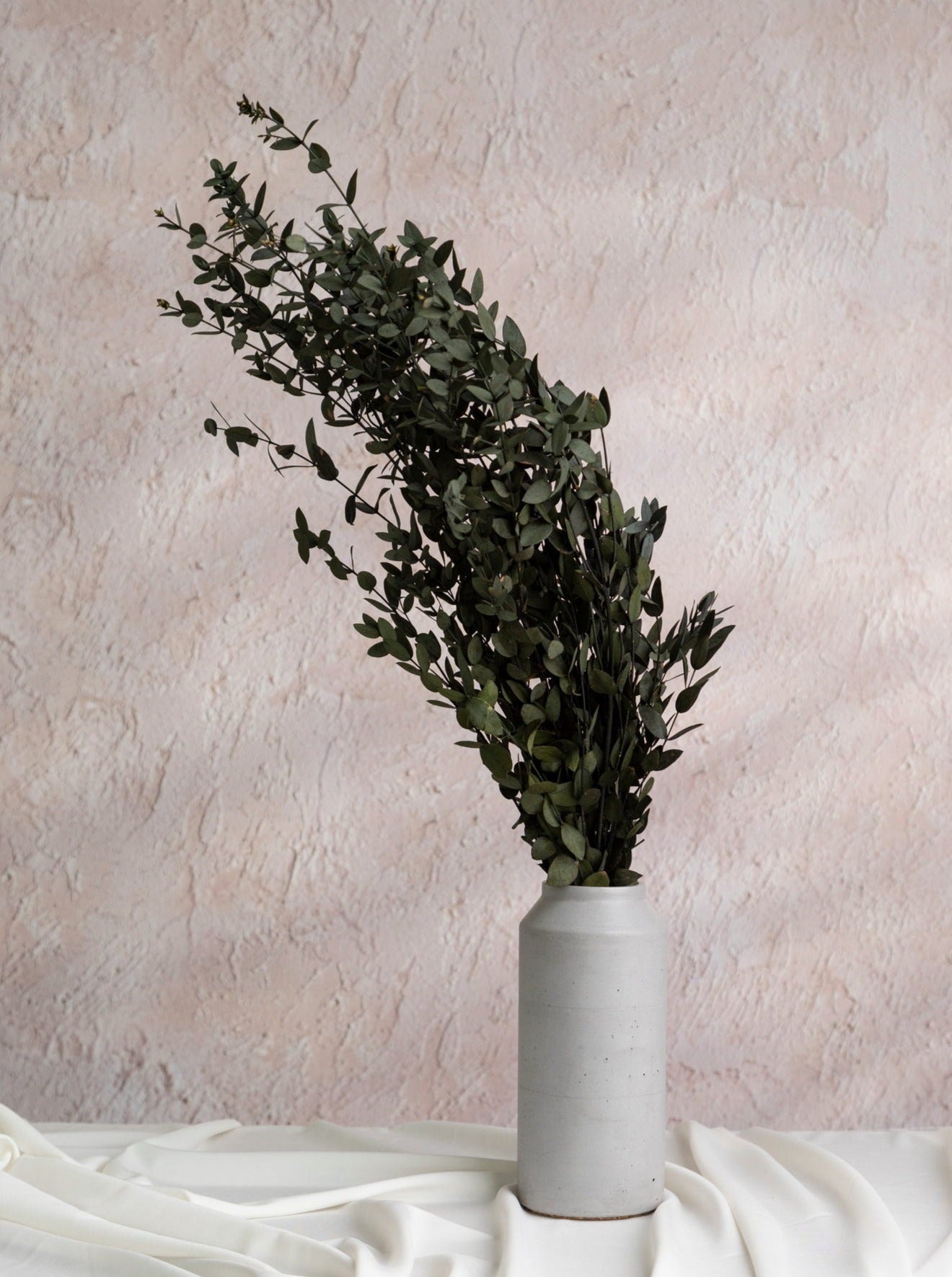 Ваза із бетону зі стабілізованим евкаліптом - DecorFlowerBar