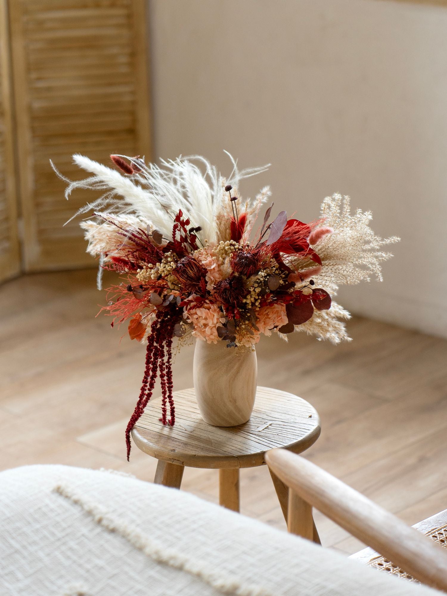 Винно-карамельна композиція з сухоцвітів