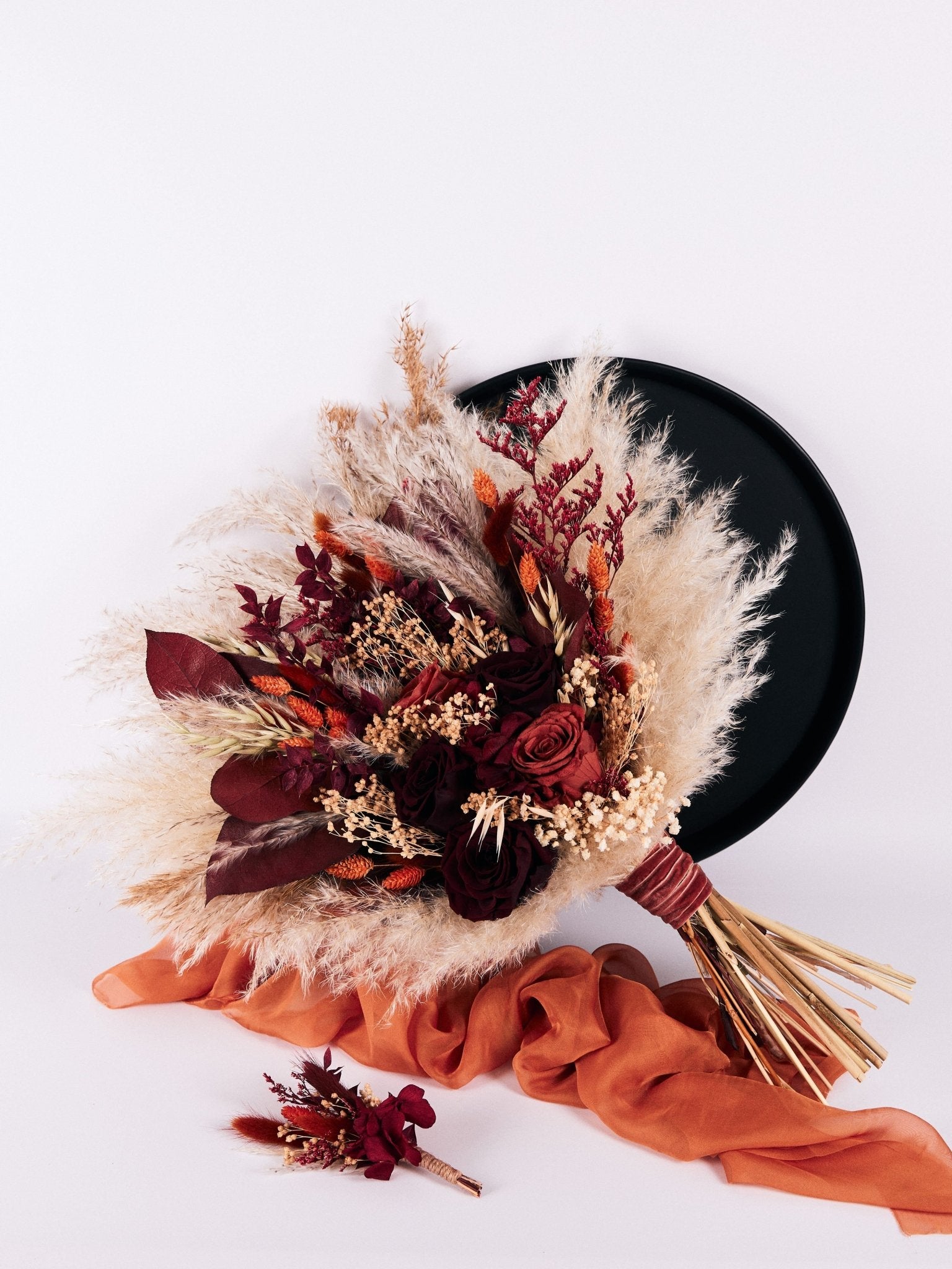 Бордово-теракотовий букет нареченої з пампасом - DecorFlowerBar