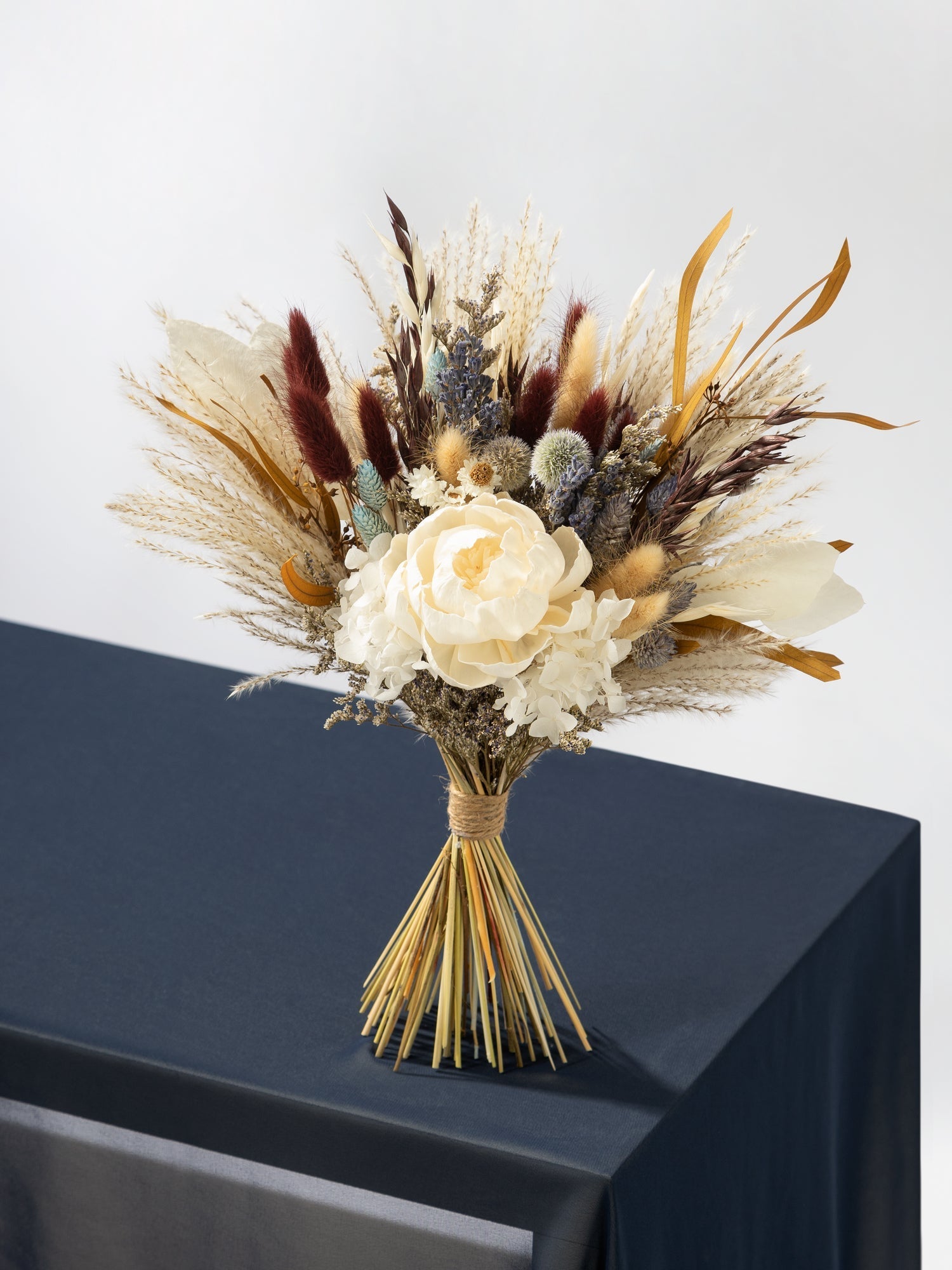 Букет для подруги нареченої з лавандою - DecorFlowerBar