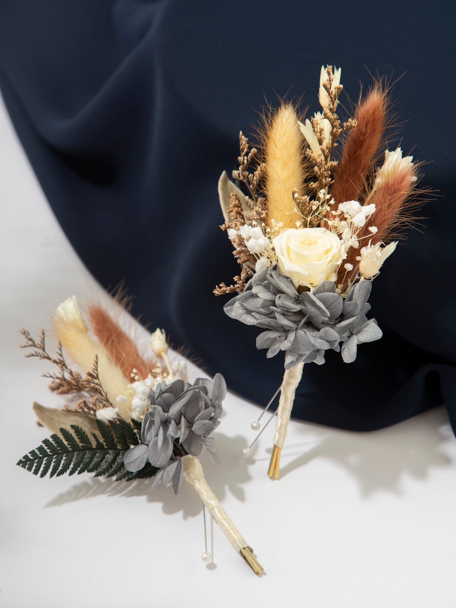 Бутоньєрка для нареченого із сухоцвітів - DecorFlowerBar