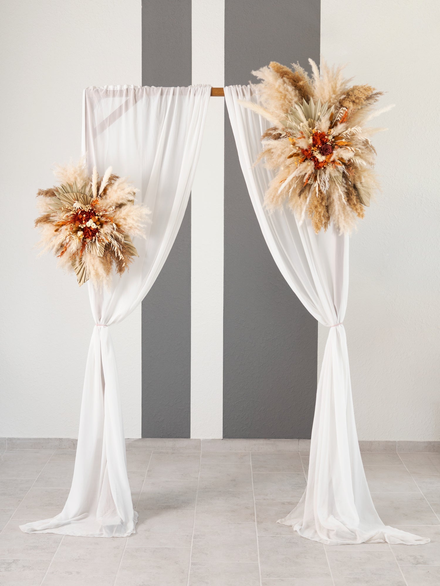 Декор для весільної арки з теракотовими квітами - DecorFlowerBar