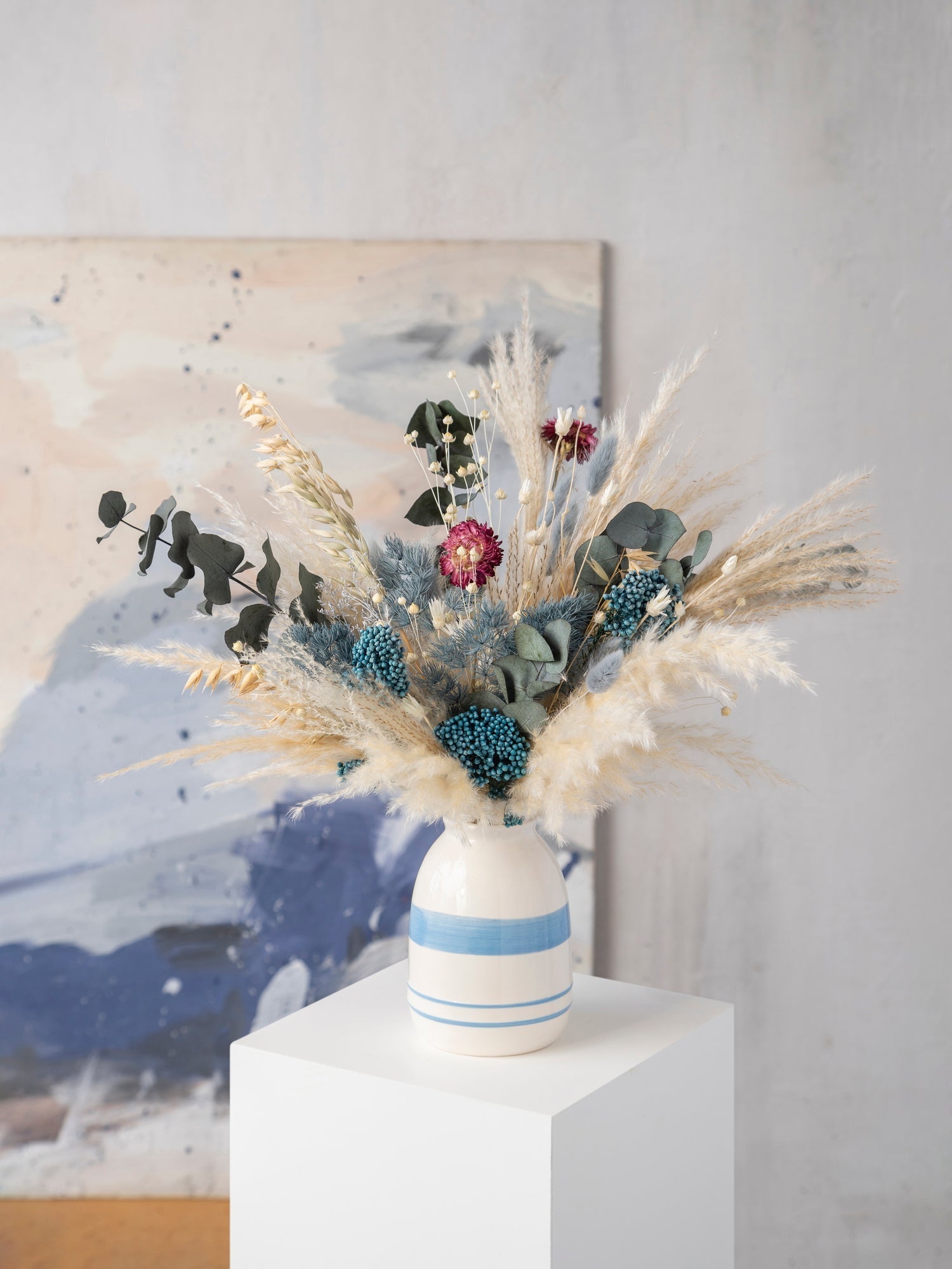 Інтер’єрна ваза з евкаліптом і пампасом - DecorFlowerBar