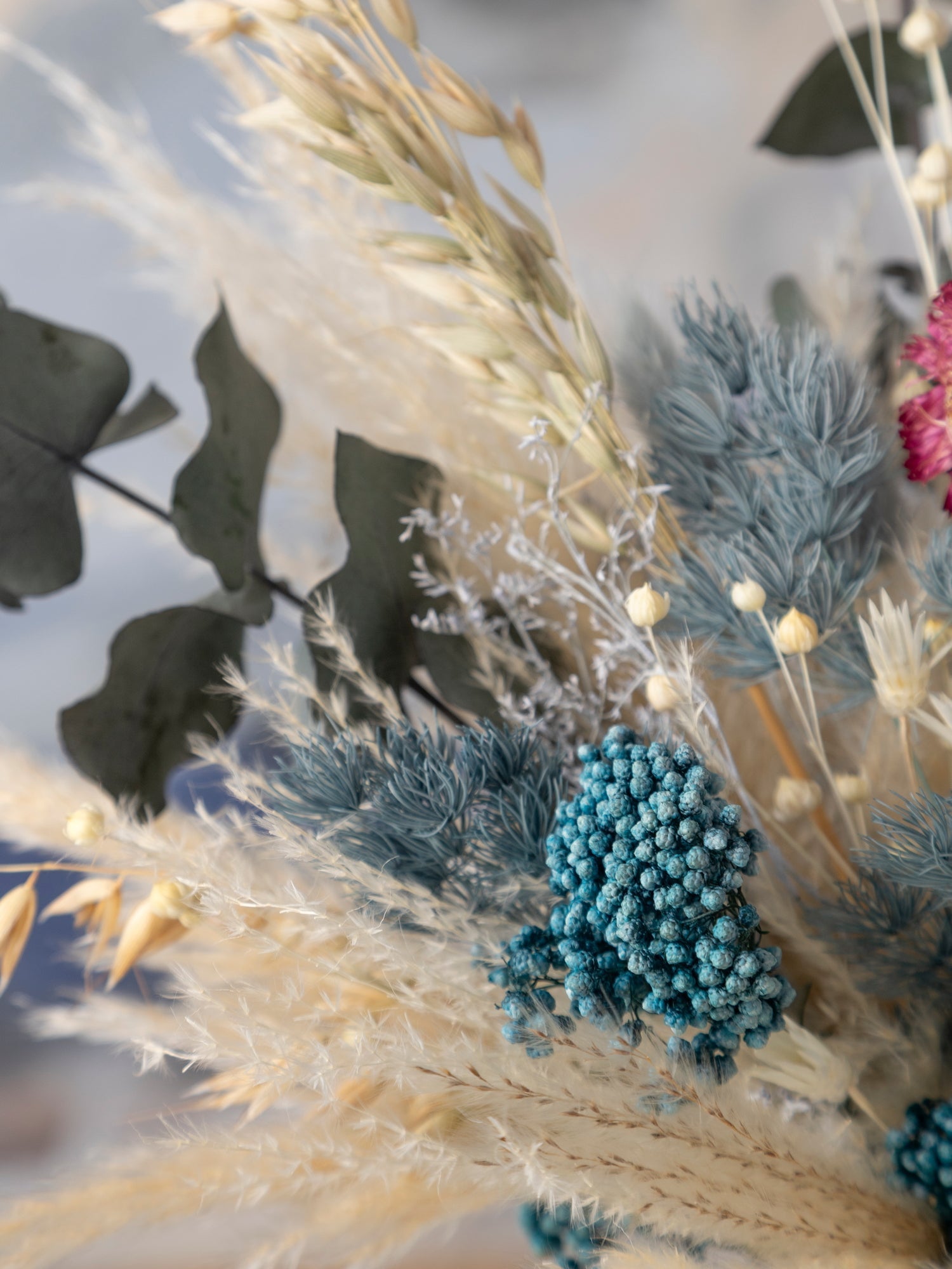 Інтер’єрна ваза з евкаліптом і пампасом - DecorFlowerBar