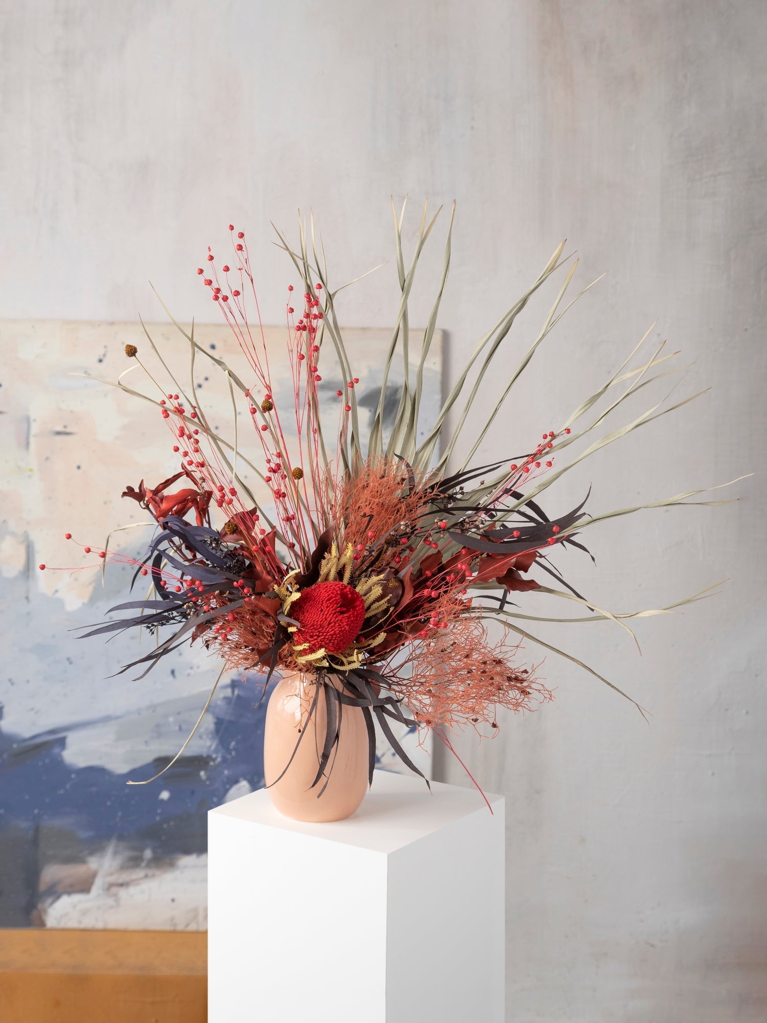 Інтер’єрний букет з червоною банксією - DecorFlowerBar