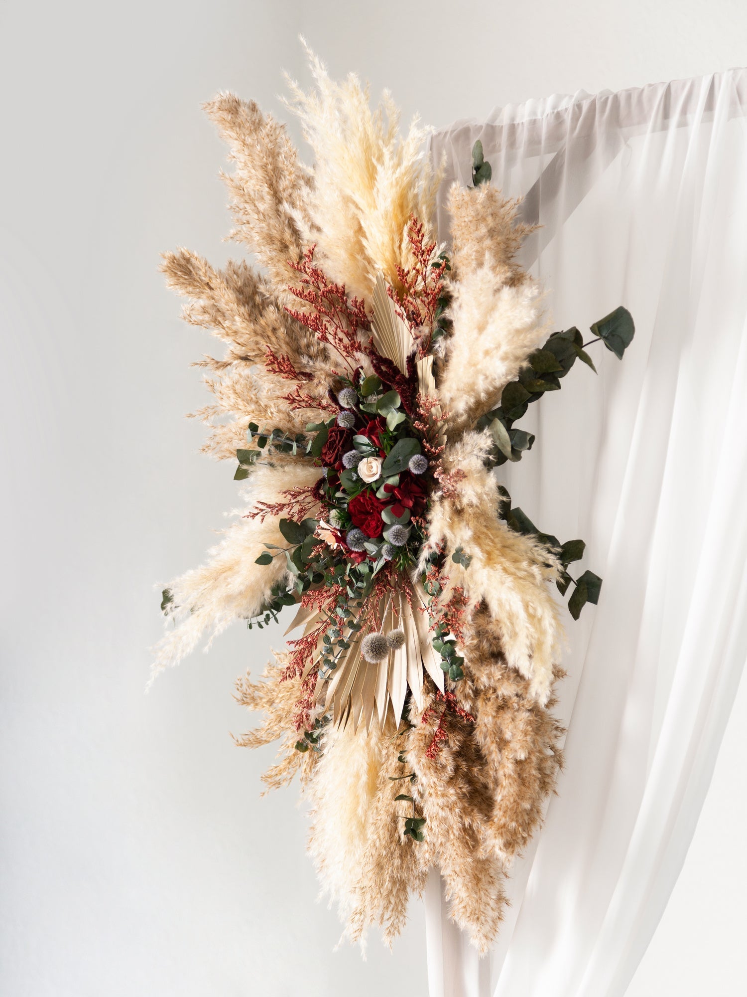 Весільна арка марсала з евкаліптом - DecorFlowerBar