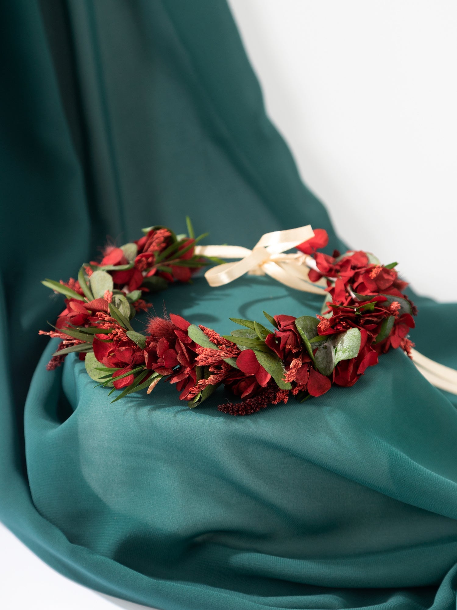 Весільний вінок на голову з евкаліптом - DecorFlowerBar