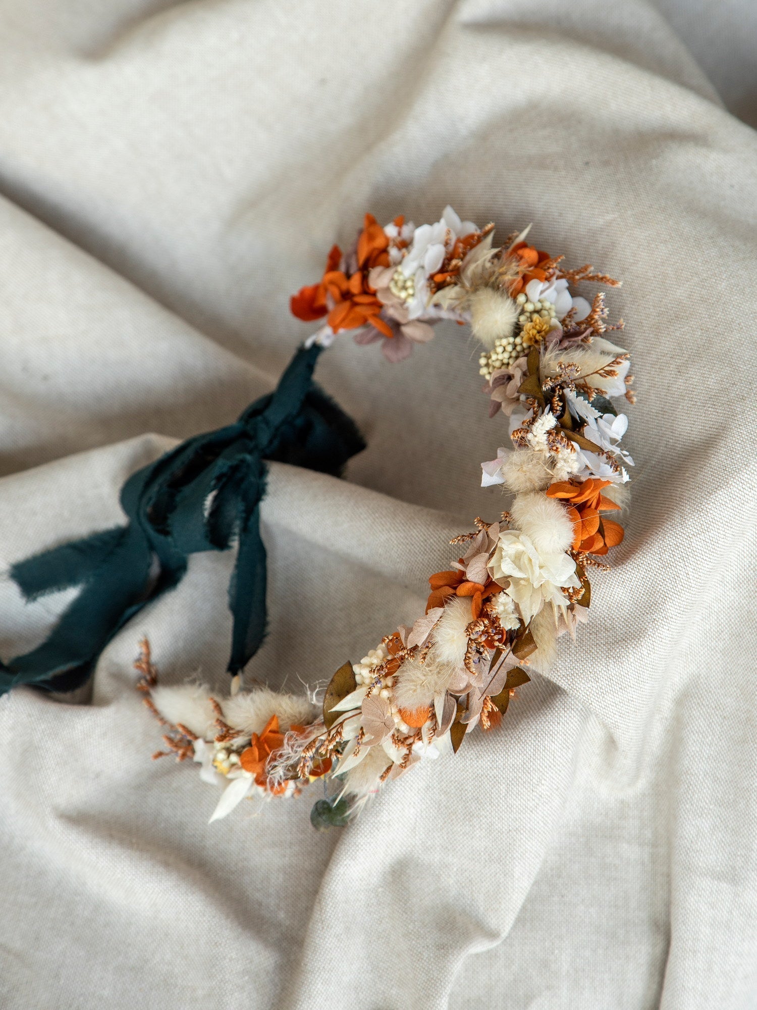 Віночок на голову в бежево-помаранчових відтінках - DecorFlowerBar