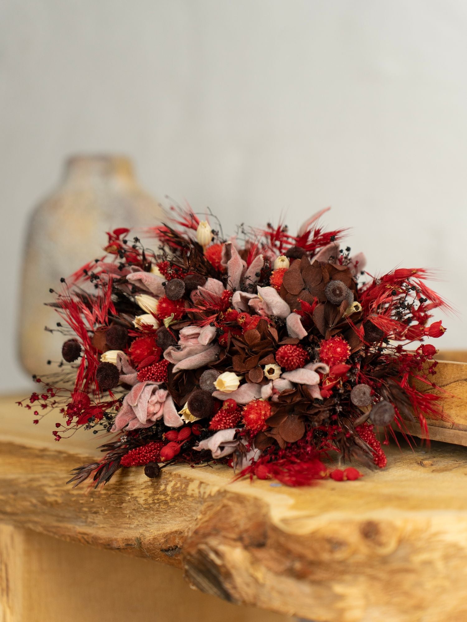 Рубіновий букет з чистицем