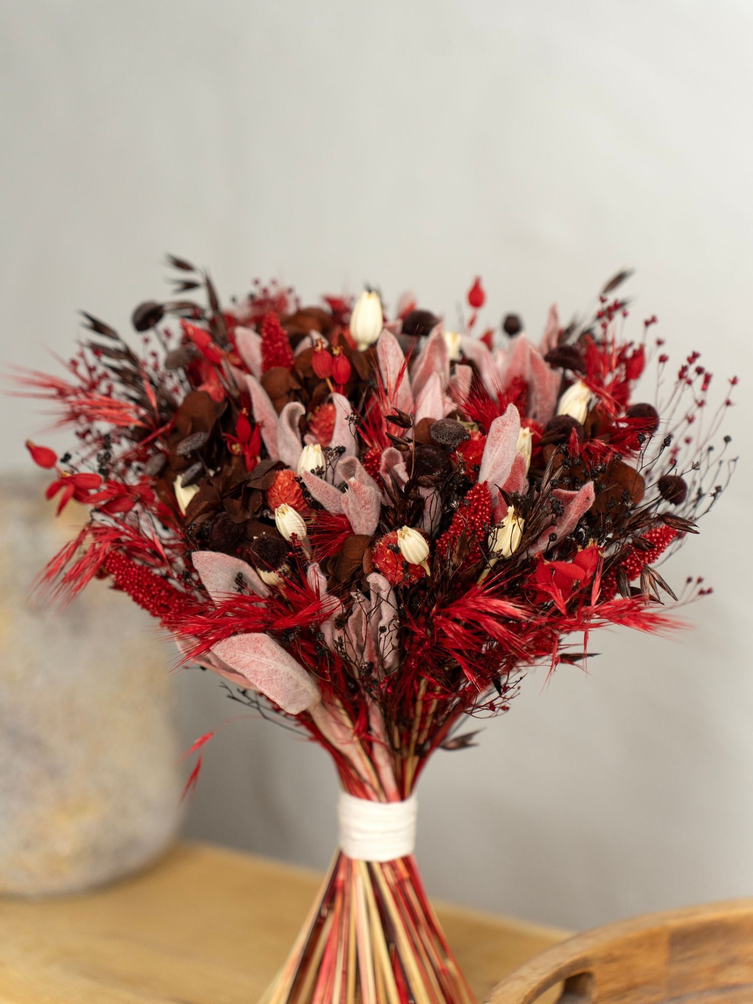 Рубиновый букет с чистецом