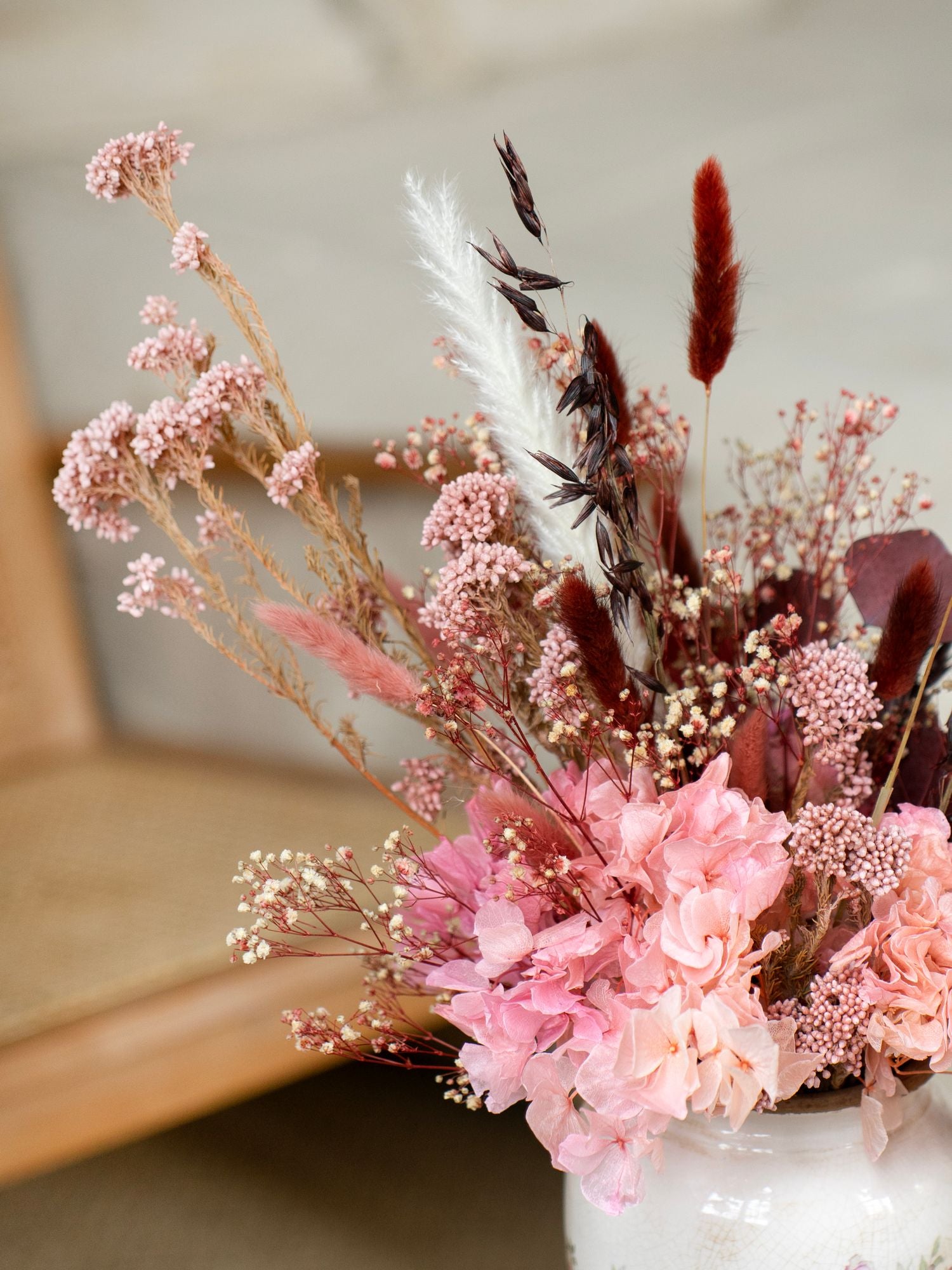 Рожева композиція у стилі прованс